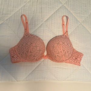 Push up bra